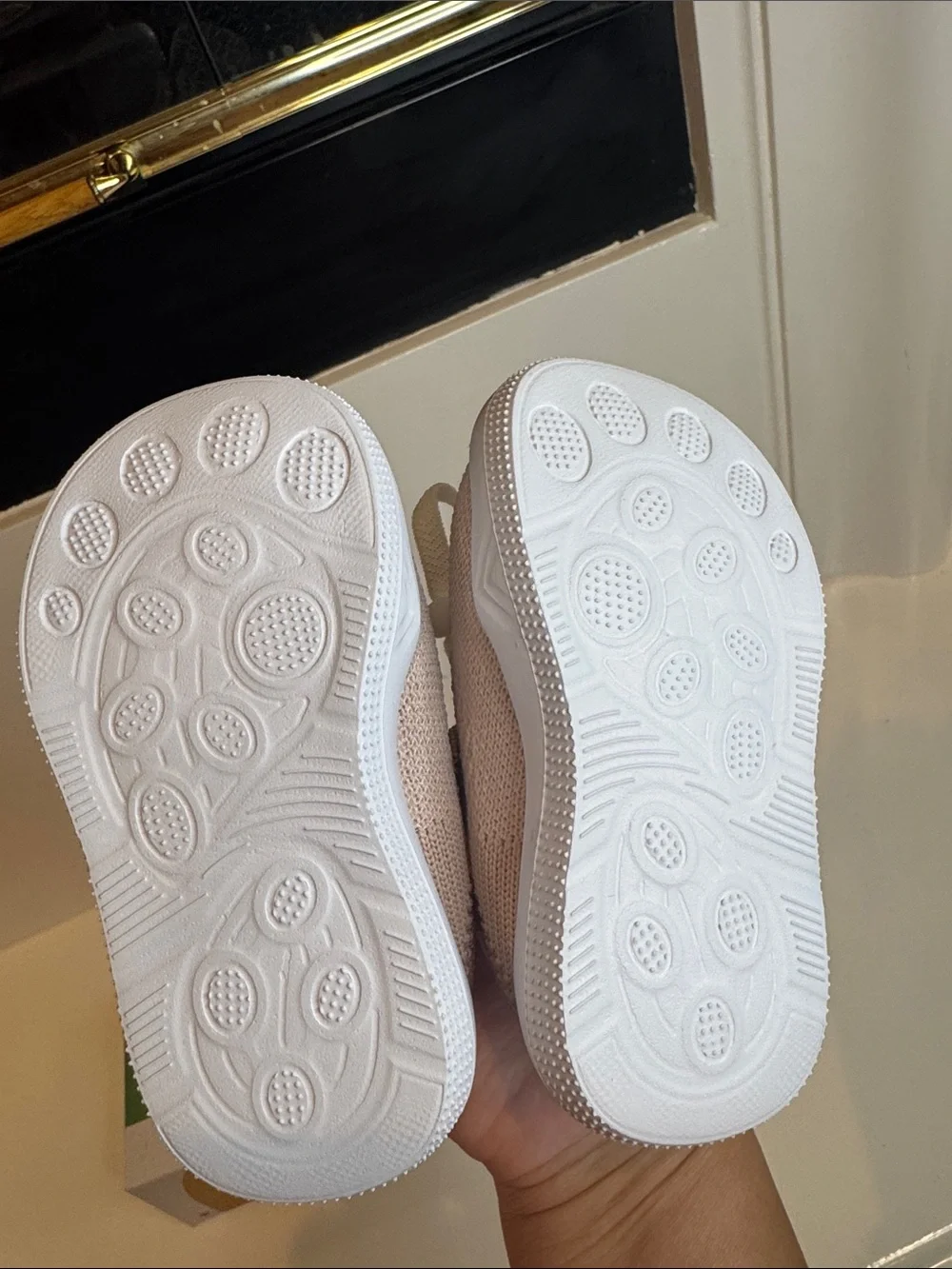 NIB mauve pink ‘sock’ slip on girls tennis shoes